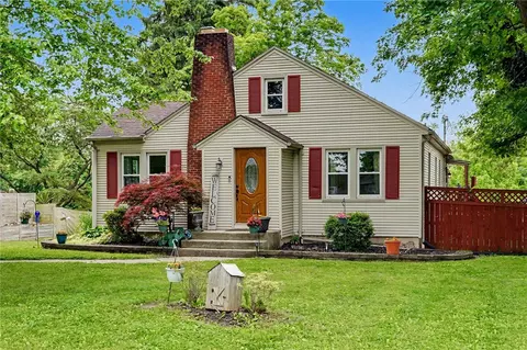 115 W Possum Rd, Springfield, OH 45506 photo 2