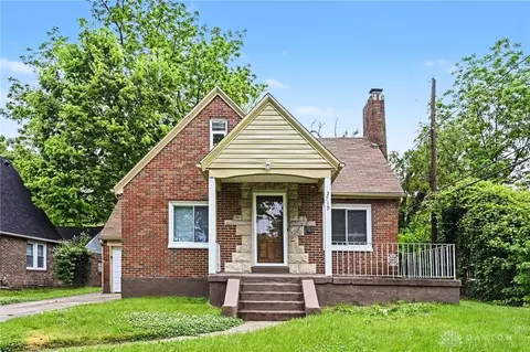 2719 Earlham Dr, Dayton, OH 45406