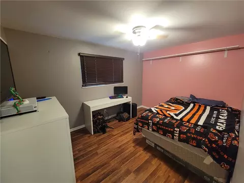 Bedroom - 5408 Ottawa Dr, Fairborn, OH 45324 photo 2 of 2