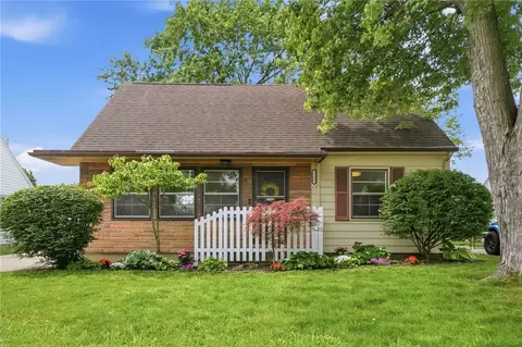 1238 Tabor Ave, Kettering, OH 45420