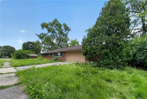4730 Joyce Dr, Kettering, OH 45439 photo 3