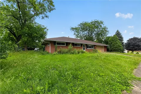 4730 Joyce Dr, Kettering, OH 45439 photo 4