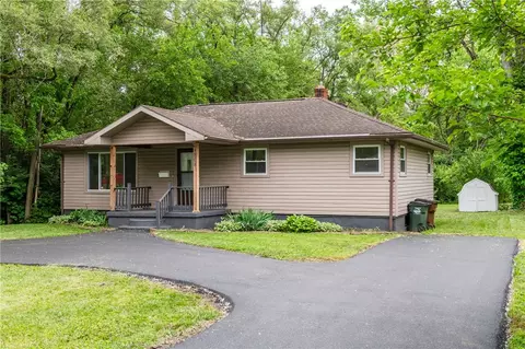 4868 Goodyear Dr, Trotwood, OH 45406
