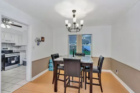 Dining - 2933 Boudinot Ave, Cincinnati, OH 45238 photo 1 of 2