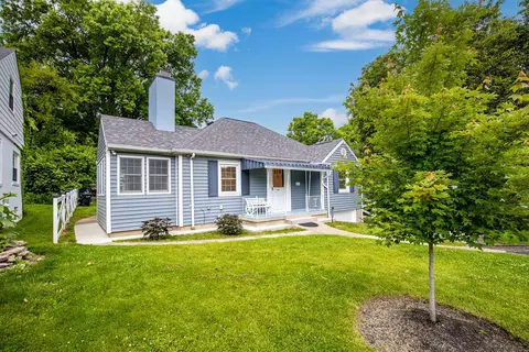 Exterior - 2933 Boudinot Ave, Cincinnati, OH 45238 photo 3 of 7
