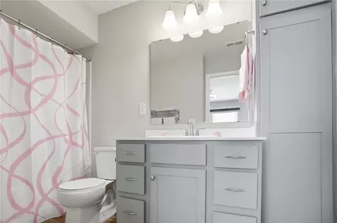 Bath - 13 Pebble Brook Pl, Springboro, OH 45066 photo 7 of 10