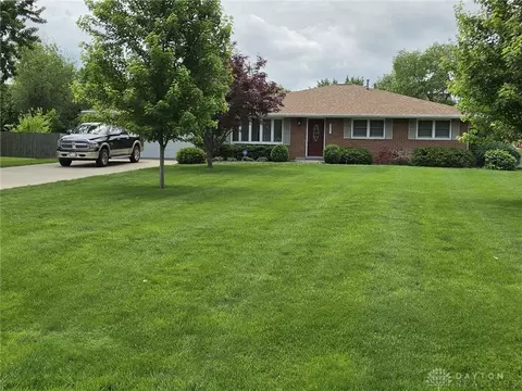 4595 Todd Rd, Franklin, OH 45005