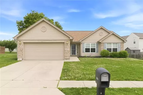 1431 Observatory Dr, Fairborn, OH 45324