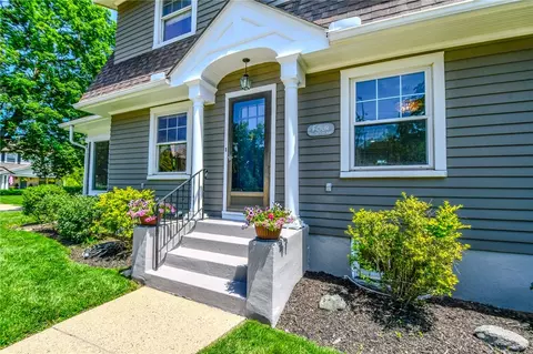 4 Dellwood Ave, Oakwood, OH 45419