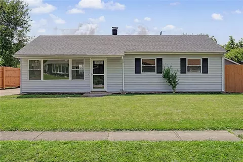 1213 Beech St, Fairborn, OH 45324