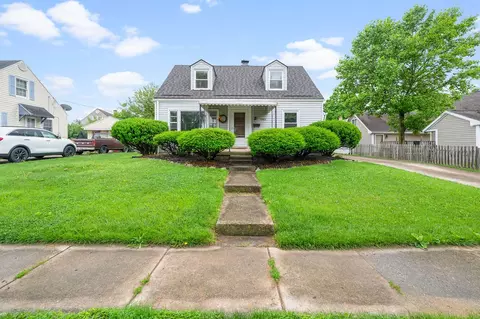 Exterior - 1909 E Bataan Dr, Kettering, OH 45420 photo 17 of 18