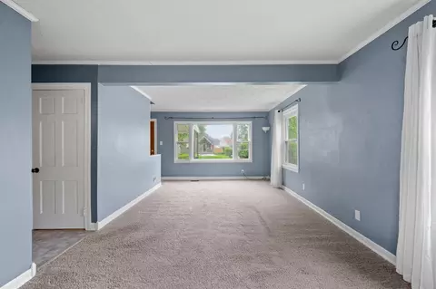 Living - 1909 E Bataan Dr, Kettering, OH 45420 photo 5 of 5