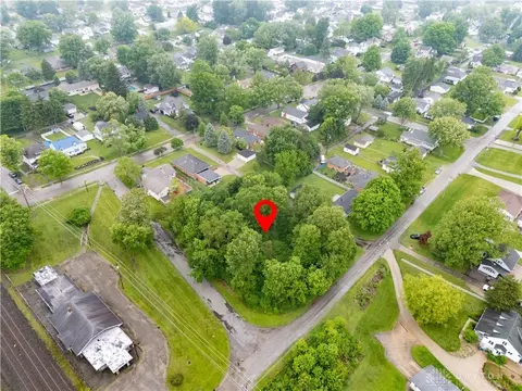 - Walnut, Sidney, OH 45365 photo 4