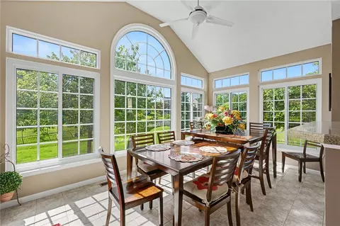 Dining - 65 Bateman Ct, Springboro, OH 45066 photo 3 of 4