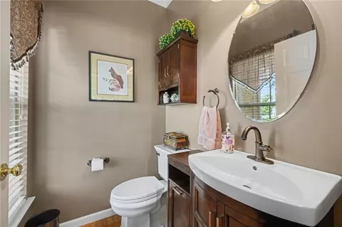 Bath - 65 Bateman Ct, Springboro, OH 45066 photo 1 of 6
