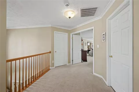 Entry Way - 65 Bateman Ct, Springboro, OH 45066 photo 6 of 8