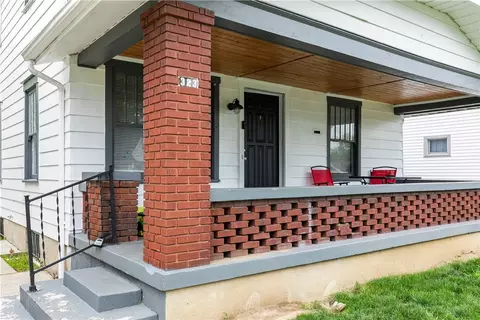 323 Roxbury Rd, Dayton, OH 45417
