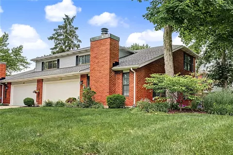 6370 Thomas Paine Pkwy, Centerville, OH 45459