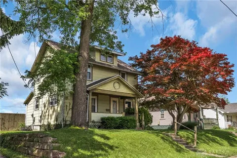 Exterior - 2702 Maplewood Ave, Springfield, OH 45505 photo 11 of 12