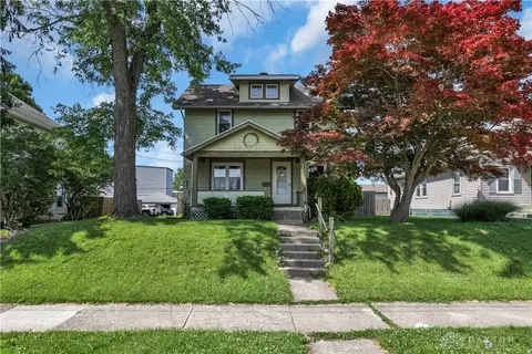 Exterior - 2702 Maplewood Ave, Springfield, OH 45505 photo 2 of 12