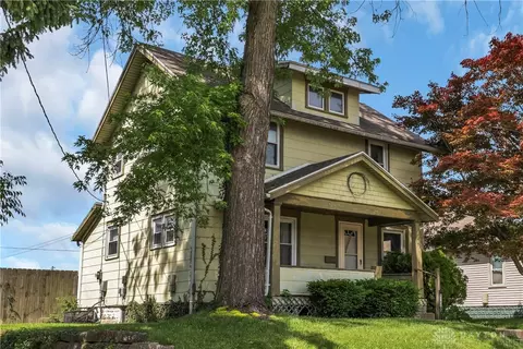 Exterior - 2702 Maplewood Ave, Springfield, OH 45505 photo 10 of 12