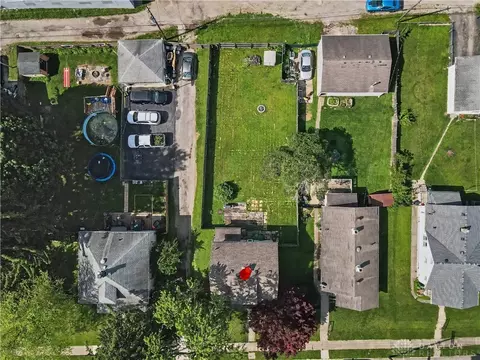 View/Area - 2702 Maplewood Ave, Springfield, OH 45505 photo 1 of 5
