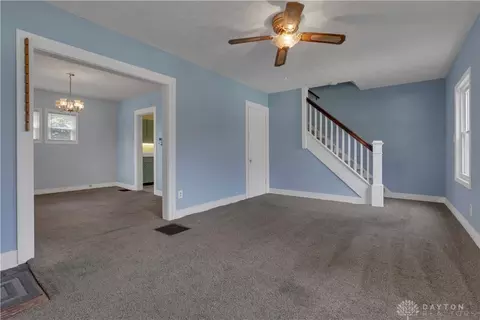 Living - 2702 Maplewood Ave, Springfield, OH 45505 photo 2 of 4