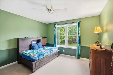 Bedroom - 6470 Hollowview Trl, Centerville, OH 45459 photo 7 of 8