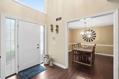 Entry Way - 6470 Hollowview Trl, Centerville, OH 45459 photo 7 of 11