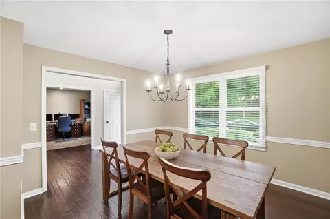 Dining - 6470 Hollowview Trl, Centerville, OH 45459 photo 2 of 4
