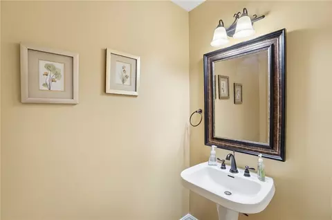 Bath - 6470 Hollowview Trl, Centerville, OH 45459 photo 1 of 6