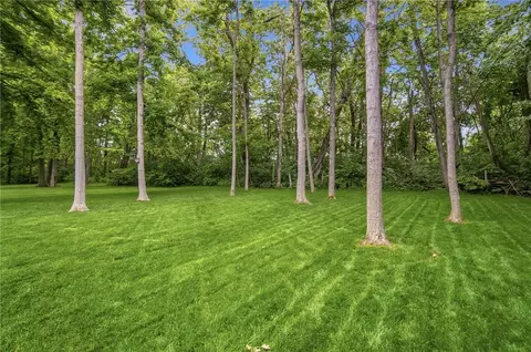 Exterior - 6470 Hollowview Trl, Centerville, OH 45459 photo 11 of 13