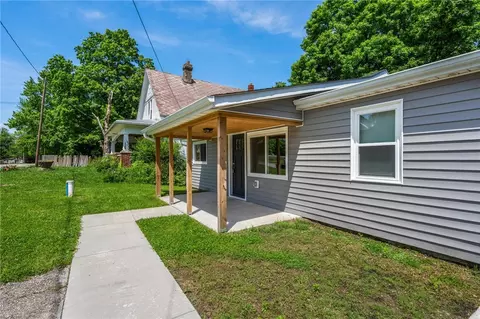 1920 S Burnett Rd, Springfield, OH 45505 photo 9