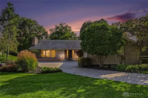 7256 Pepperton Ct, Dayton, OH 45415