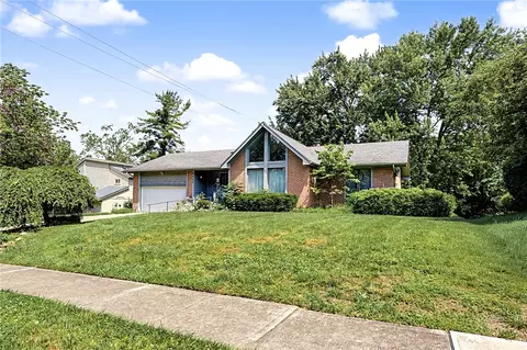4311 Pennswood Dr, Middletown, OH 45042