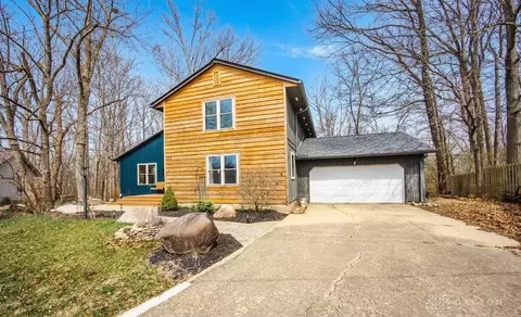 127 Acorn Cir, Oxford, OH 45056