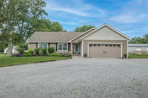 9931 Bunnell Hill Rd, Dayton, OH 45458