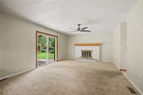 Living - 151 Ashford Dr, Centerville, OH 45459 photo 7 of 9