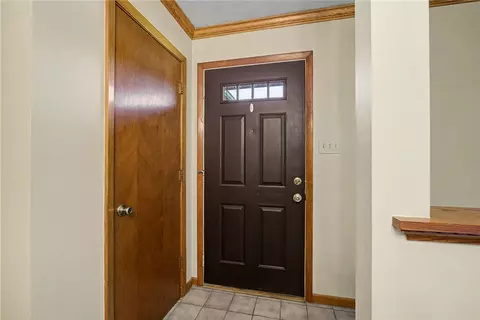 Entry Way - 151 Ashford Dr, Centerville, OH 45459 photo 1 of 2