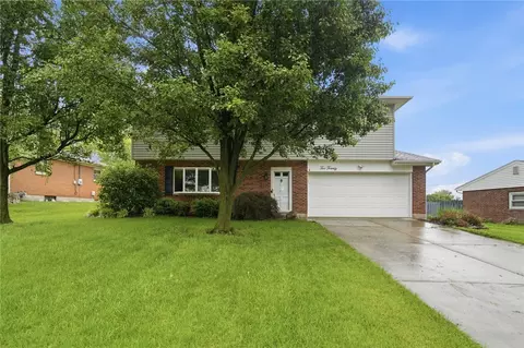 220 Sands Ave, Monroe, OH 45050