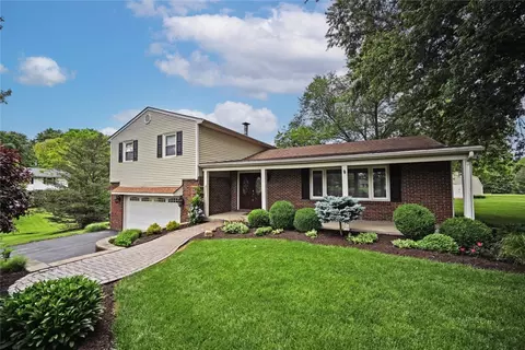2536 Wayne Rd, Wilmington, OH 45177