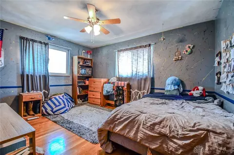 Bedroom - 1118 Sharewood Ct, Kettering, OH 45429 photo 2 of 4