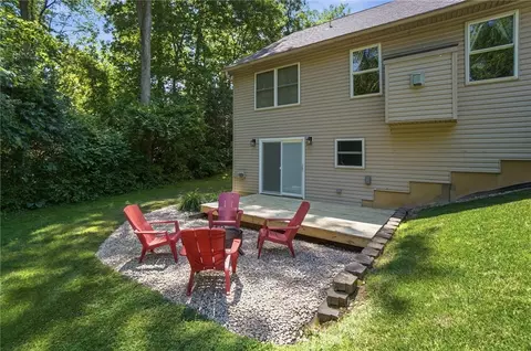 Exterior - 260 California Ave, Springfield, OH 45505 photo 8 of 15