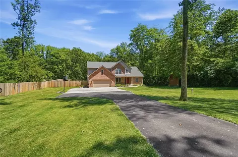 Exterior - 260 California Ave, Springfield, OH 45505 photo 7 of 15