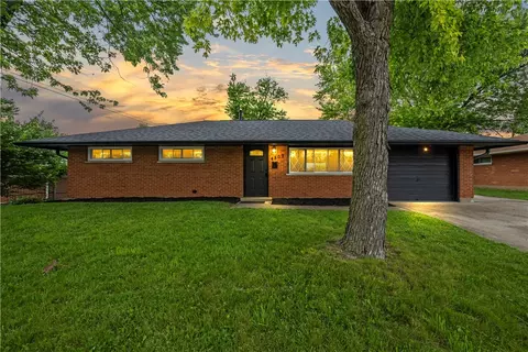 4809 Powell Rd, Huber Heights, OH 45424