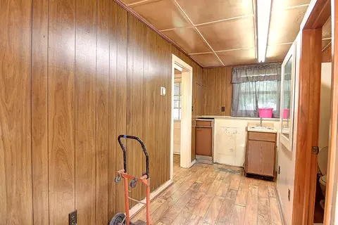 Entry Way - 40 S Main St, Springboro, OH 45066 photo 3 of 4