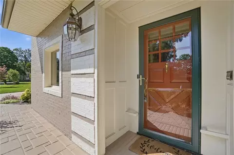 Exterior - 2005 Audubon Park Dr, Springfield, OH 45504 photo 3 of 32