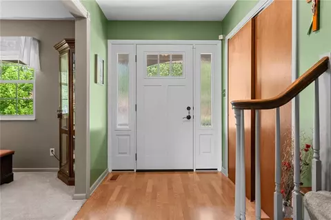 Entry Way - 623 Silverleaf Dr, Riverside, OH 45431 photo 1 of 5