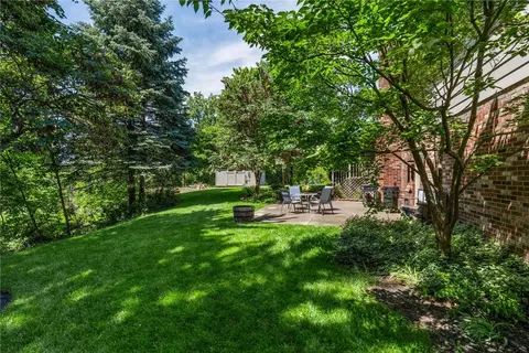 Exterior - 623 Silverleaf Dr, Riverside, OH 45431 photo 4 of 9