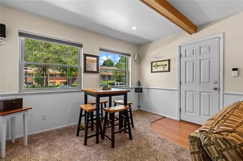 Dining - 623 Silverleaf Dr, Riverside, OH 45431 photo 5 of 6